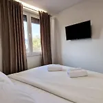 Monlux Studio Apartment